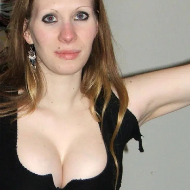 emooz image 0